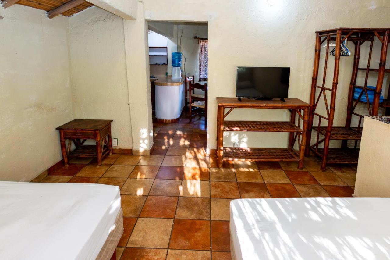 Casa Mexica Bungalows Сіуатанехо Екстер'єр фото