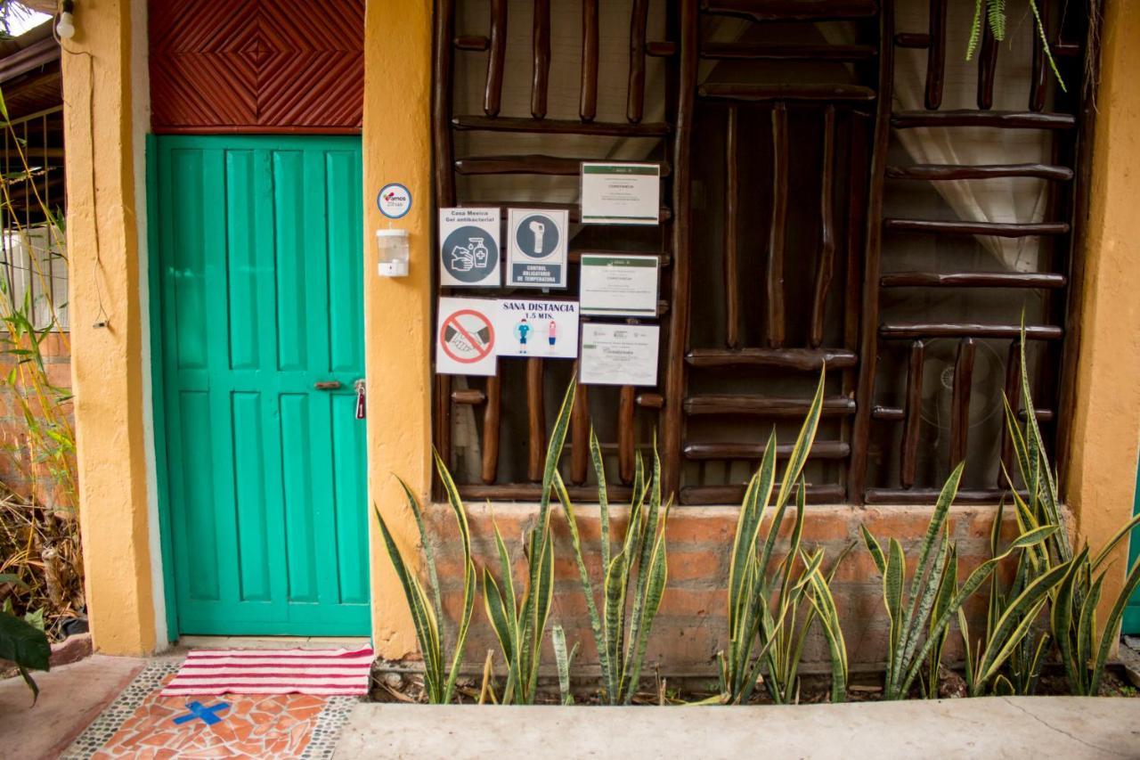 Casa Mexica Bungalows Сіуатанехо Екстер'єр фото