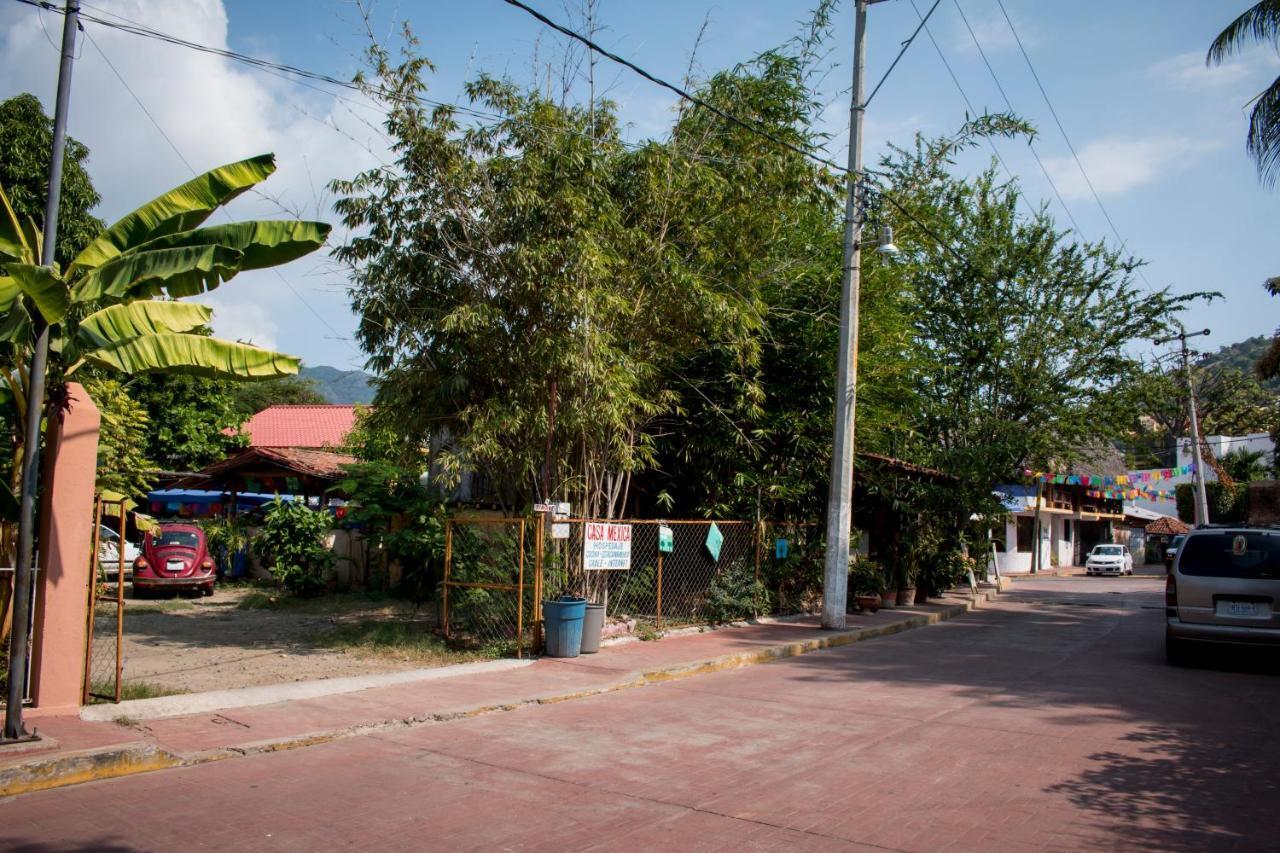 Casa Mexica Bungalows Сіуатанехо Екстер'єр фото